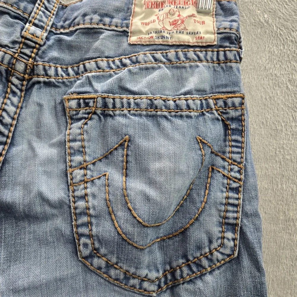 True Religion Brand Jeans Men Jeans 33 Blue Denim Skinny Red Orange Big T READ